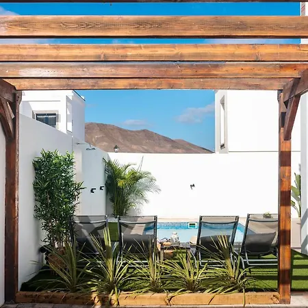 Palmera Jacuzzi Βίλα *