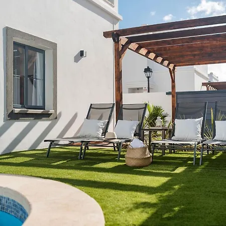 Palmera Jacuzzi יאיזה