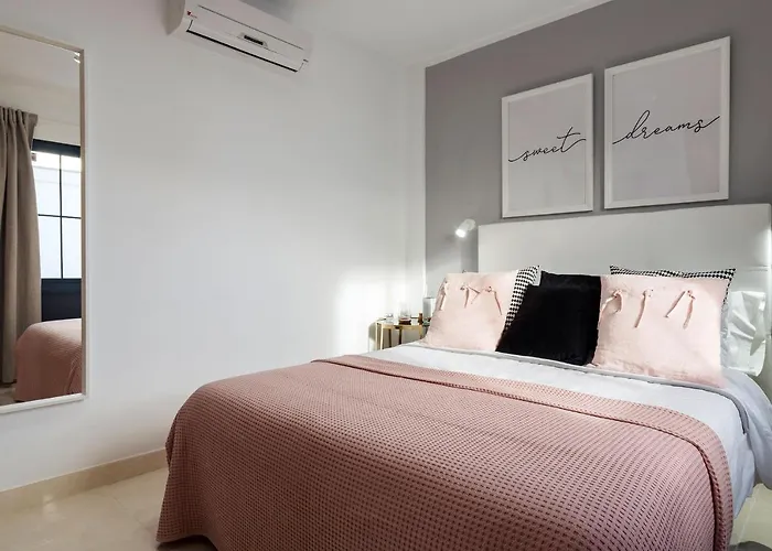 Вилла Palmera Jacuzzi *